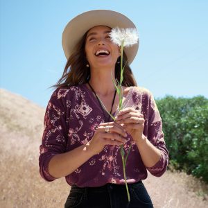 Glissade Sweater. Petite