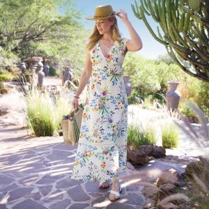 Camarillo Eyelet Dress. Petite